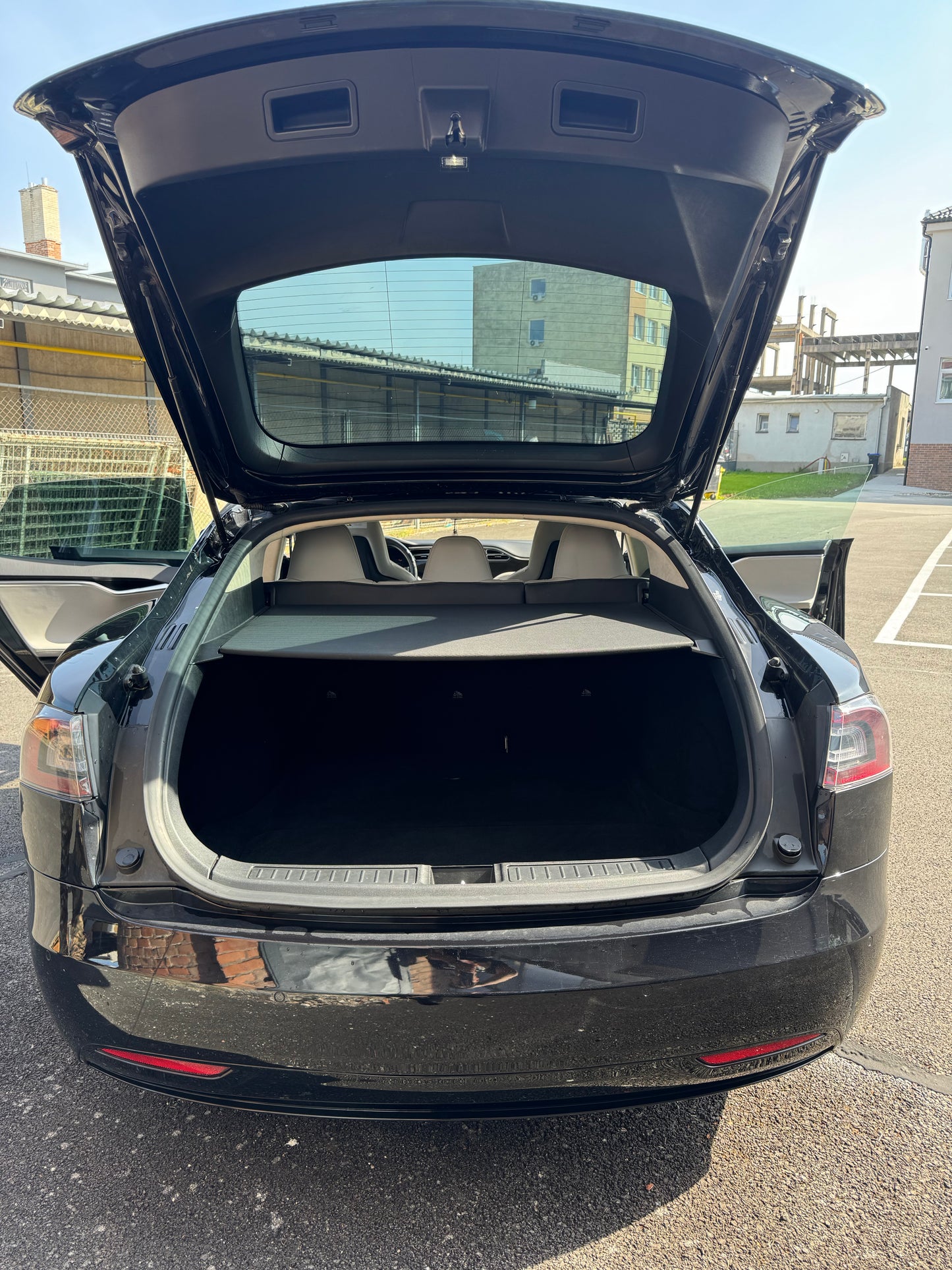 Tesla Model S 75D AWD