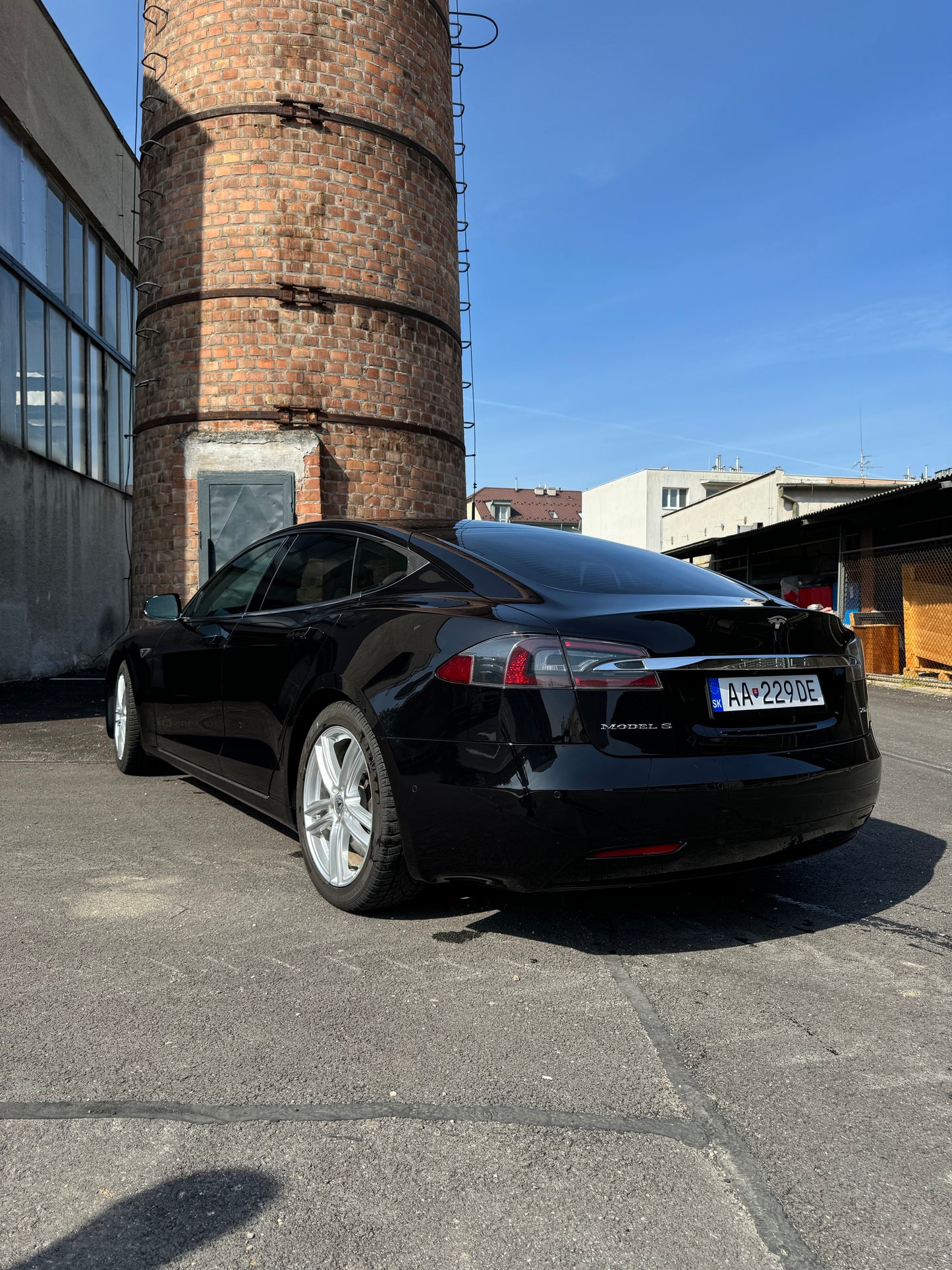 Tesla Model S 75D AWD